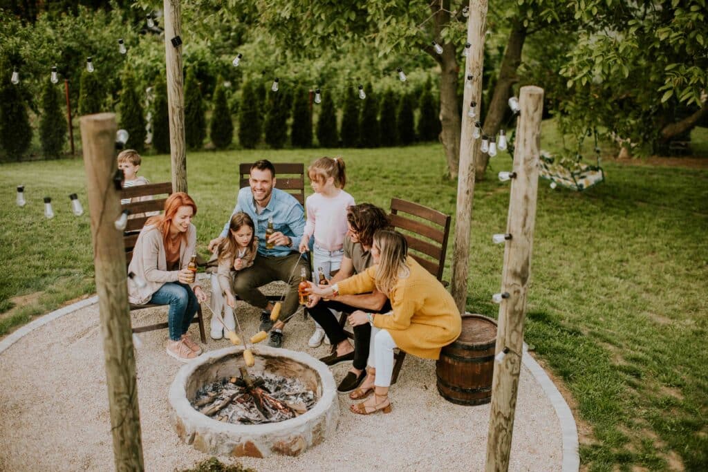 10 Best Fire Pit Ring Ideas for Canadian Backyards